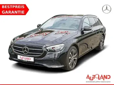 Gebraucht Mercedes E300 Exclusive 320 PS (235 kW) 2022 Schwarz Kombi