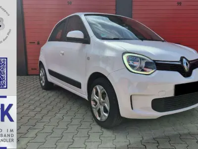 Usata Renault Twingo LIMITED 65 CV (47 kW) 2021 Bianco Utilitaria