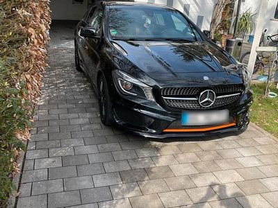 Gebraucht Mercedes CLA200 AMG 156 PS (114 kW) 2014 Schwarz Kombi