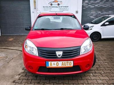 Gebraucht Dacia Sandero Basis 75 PS (55 kW) 2009 Rot Limousine