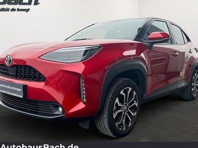 Rot Gebraucht 2022 Toyota Yaris Cross SUV | 20.780 € (Guter Preis)