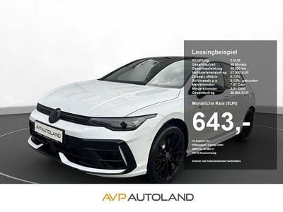 Weiß Gebraucht 2025 VW Golf Black Edition Limousine | 56.490 €