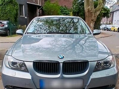 Second-hand BMW 325 218 CP (160 kW) 2005 Gri Berlinǎ