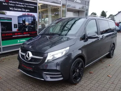 Usata Mercedes V300 AMG 239 CV (175 kW) 2020 Grigio Monovolume
