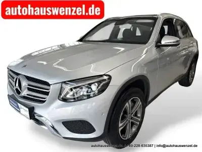 Gebraucht Mercedes GLC250 211 PS (155 kW) 2019 Silber SUV
