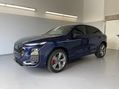 Gebraucht Audi Q3 Sportback S-Line 204 PS (150 kW) 2026 [2d2d] navarrablau metallic SUV