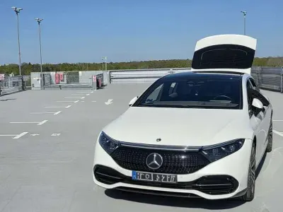 Gebraucht Mercedes EQS450+ Electric Art 244 kW (333 PS) 2022 Weiß Limousine