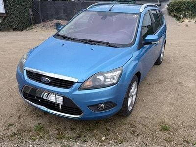 Usata Ford Focus Titanium 125 CV (91 kW) 2008 Blu Station wagon