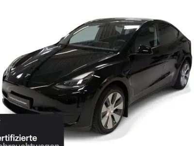 Begagnad Tesla Model Y RWD 188 kW (256 HK) 2023 Svart SUV