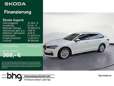 Gebraucht Skoda Superb Essence 150 PS (110 kW) 2025 Weiß Kombi