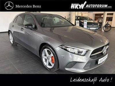 Gebraucht Mercedes A200 Night 163 PS (119 kW) 2018 Grau Limousine