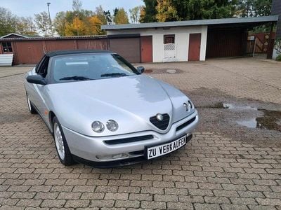Gebraucht Alfa Romeo Spider 150 PS (110 kW) 1997 Silber Cabrio