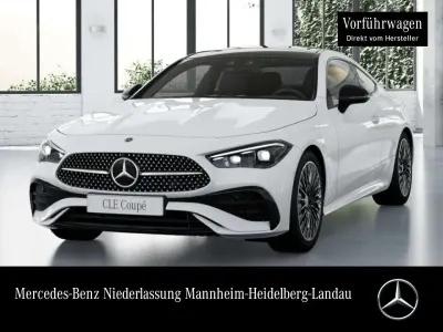 Gebraucht Mercedes CLE200 AMG 204 PS (150 kW) 2026 Weiß Coupé