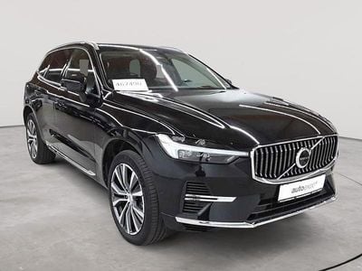 Gebraucht Volvo XC60 Inscription 253 PS (186 kW) 2022 Onyx schwarzmetallic SUV