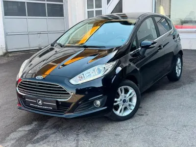Gebraucht Ford Fiesta Ambiente 101 PS (74 kW) 2016 Schwarz Kleinwagen