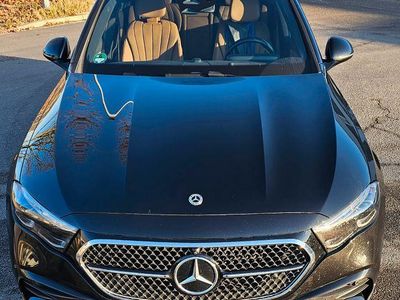 Gebraucht Mercedes E300 AMG Line Premium Plus 197 PS (144 kW) 2024 Schwarz Limousine