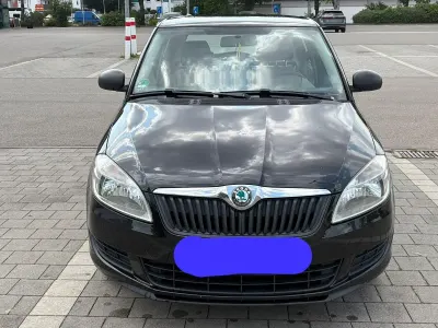 Gebraucht Skoda Fabia Active 60 PS (44 kW) 2012 Schwarz Kleinwagen