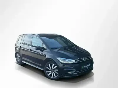 Gebraucht VW Touran 150 PS (110 kW) 2022 Deep black perleffekt Van / Kleinbus