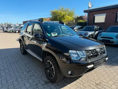 Gebraucht Dacia Duster Black Shadow 125 PS (91 kW) 2017 Schwarz SUV
