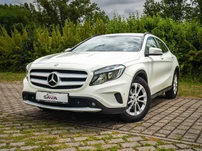 Gebraucht Mercedes GLA200 156 PS (114 kW) 2014 Weiß SUV