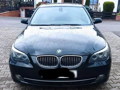 Gebraucht BMW 523 190 PS (139 kW) 2008 Schwarz Limousine