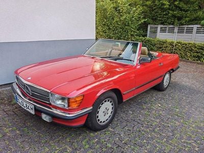 Rot Gebraucht 1987 Mercedes 560 Cabrio | 35.000 €