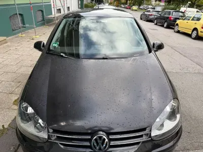 Gebraucht VW Golf VI Edition 80 PS (58 kW) 2008 Schwarz Kleinwagen