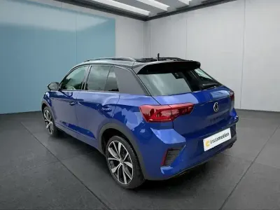 Gebraucht VW T-Roc 150 PS (110 kW) 2025 Blau SUV