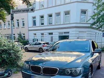BMW 730