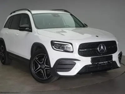 Gebraucht Mercedes GLB200 AMG line 163 PS (119 kW) 2022 Polar white SUV