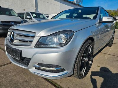 Gebraucht Mercedes C180 Avantgarde 156 PS (114 kW) 2011 Silber Limousine