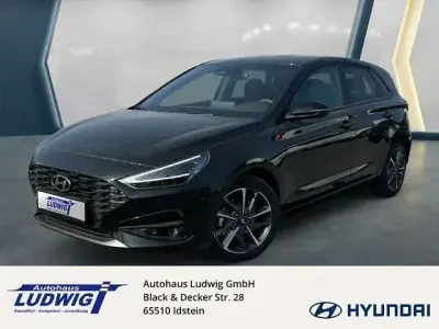 Gebraucht Hyundai i30 Advantage 140 PS (102 kW) 2025 Schwarz Limousine