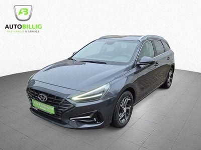 Gebraucht Hyundai i30 120 PS (88 kW) 2021 Grau Kombi