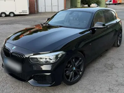 Gebraucht BMW M140 M Sport 408 PS (300 kW) 2019 Schwarz Kleinwagen