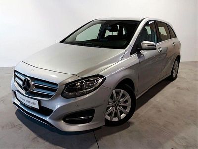 Usata Mercedes B200 136 CV (100 kW) 2018 Argento Monovolume