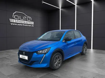 Gebraucht Peugeot e-208 Active 100 kW (136 PS) 2022 Blau Kleinwagen