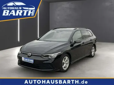 Gebraucht VW Golf VIII R-line 150 PS (110 kW) 2024 Deep black perleffekt Kombi