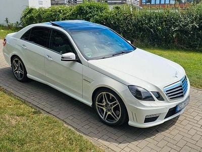 Gebraucht Mercedes E63 AMG AMG 525 PS (386 kW) 2010 Weiß Limousine