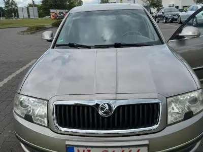 Gebraucht Skoda Superb 140 PS (102 kW) 2006 Braun Limousine