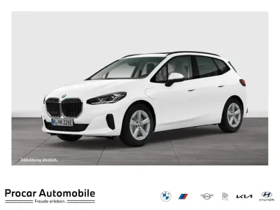 Neu BMW 225 Sport Line 136 PS (100 kW) 2026 Weiß Van / Kleinbus