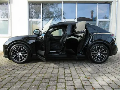 Occasion Porsche Macan 300 kW (408 ch) 2025 Noir SUV