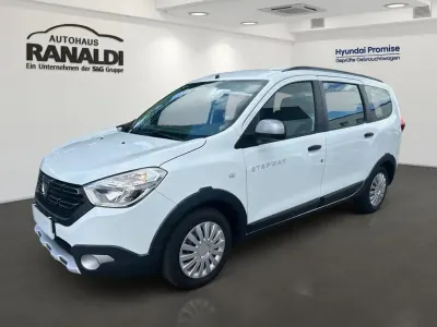 Gebraucht Dacia Lodgy Stepway 116 PS (85 kW) 2018 Weiss Van / Kleinbus