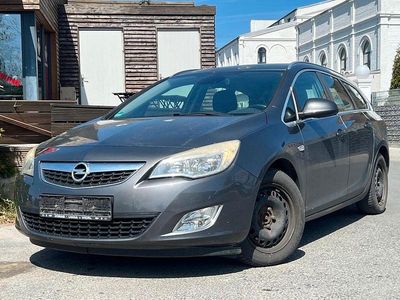 Used Opel Astra Innovation 125 HP (91 kW) 2011 Grey Estate