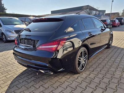 Gebraucht Mercedes CLA200 Shooting Brake AMG line 150 PS (110 kW) 2015 Schwarz Kombi