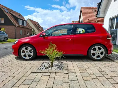 Gebraucht VW Golf GTI 210 PS (154 kW) 2010 Rot Coupé