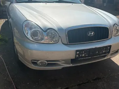 Gebraucht Hyundai Sonata 130 PS (95 kW) 2004 Silber Limousine