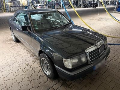 Gebraucht Mercedes 230 132 PS (97 kW) 1989 Grau Coupé