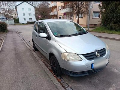 Gebraucht VW Fox 70 PS (51 kW) 2005 Silber Kleinwagen