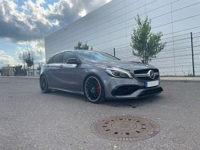 Mercedes A45 AMG