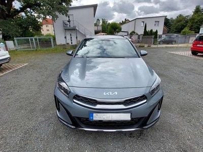 Gebraucht Kia XCeed Spirit 136 PS (100 kW) 2024 Lunarsilber metallic (metallic) SUV